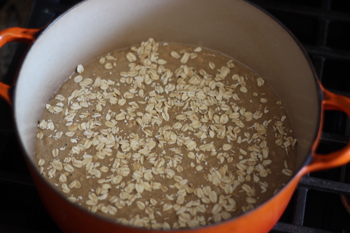 Mixture with peanuts in a pot.