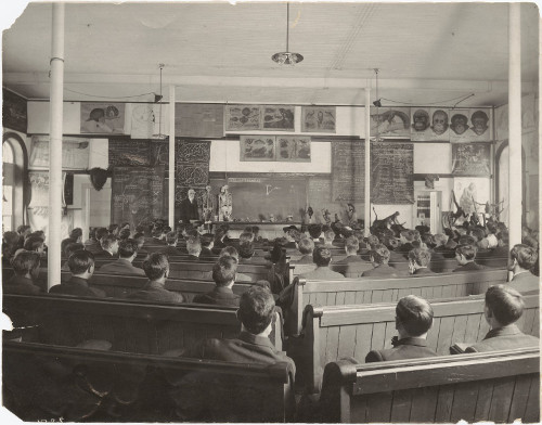 Lecture at cornell university, 1910.